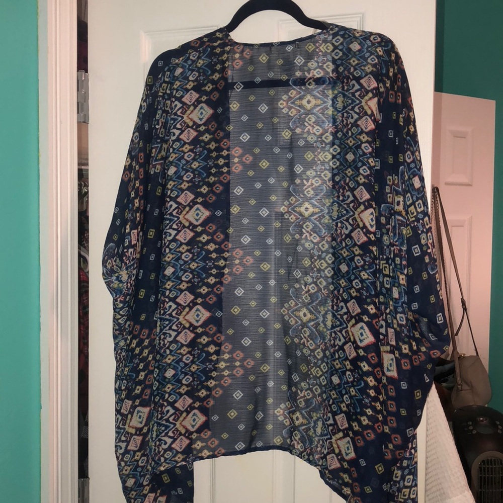 Kimono - Picture 4 of 4